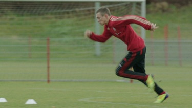 Sprint beim fußballtraining | Bild: BR