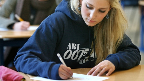 Zentralabitur in NRW | Bild: picture-alliance/dpa