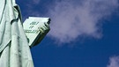 Freiheitsstatue in New York, Liberty Island. Am 28. Oktober 1886 wurde die Freiheitsstatue von New York auf Liberty Island eingeweiht. Wir haben für euch spannende Fakten zu Lady Liberty gesammelt.  | Bild: picture-alliance/chromorange