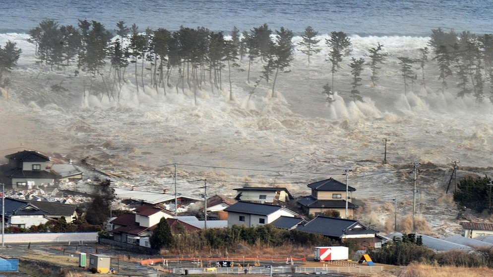Tsunamis Riesenwellen nach Erdbeben Naturgewalten Natur Wissen