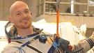 Astronaut Alexander Gerst trainiert eine Wasserlandung. | Bild: GCTC