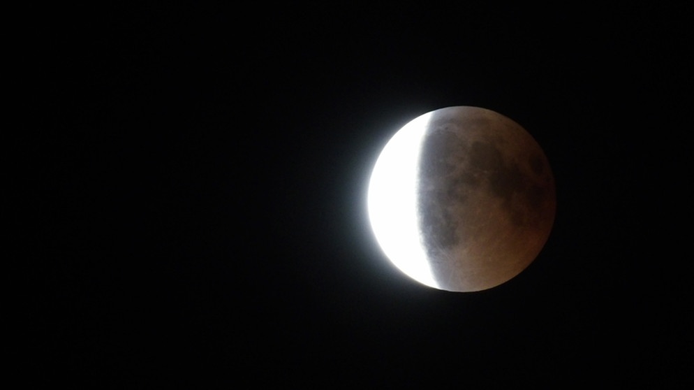 Mondfinsternis fotografiert in Fürth am 27.07.2018 | Bild: Peter Hellmann