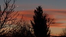 Venus und Merkur am10.1.2015 um 17 Uhr 39 von Unterbiberg in Richtung Unterhaching fotografiert. An dem Abend sind die beiden Planeten nur 39 Bogenminuten voneinander entfernt. | Bild: Marietta Mangold